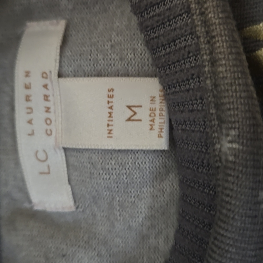 Lauren Conrad Pajama Top - Picture 4 of 4